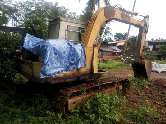 ขายรถแบคโฮ KOMATSU PC60-1 ราคา 250000 ขายรถแบคโฮ KOMATSU PC60-1 ราคา 250000