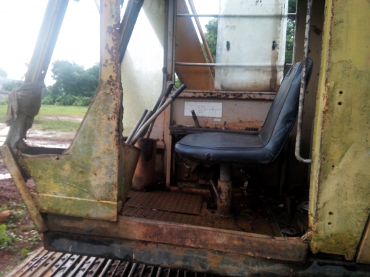 ขายรถแบคโฮ KOMATSU PC60-1 ราคา 250000 ขายรถแบคโฮ KOMATSU PC60-1 ราคา 250000