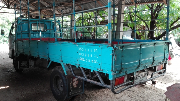 6 ล้อ ISUZU nkr 110 แรงห้างแท้ปี 32 เกียยาวหัวยกได้ยางใหม่ทั้งหกเส้น