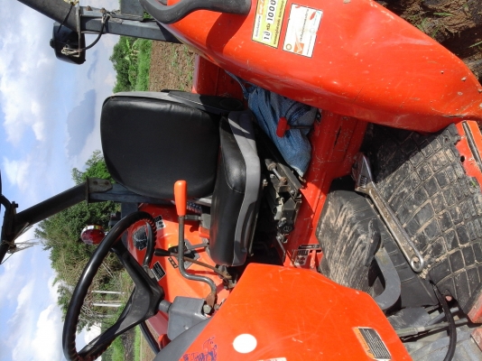 ขายรถไถคูโบต้า M7040 ขายรถไถคูโบต้า M7040