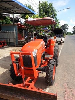 ขาย 36 แรง ใบมีด เอกสารครบ พร้อมใช้งานครับ