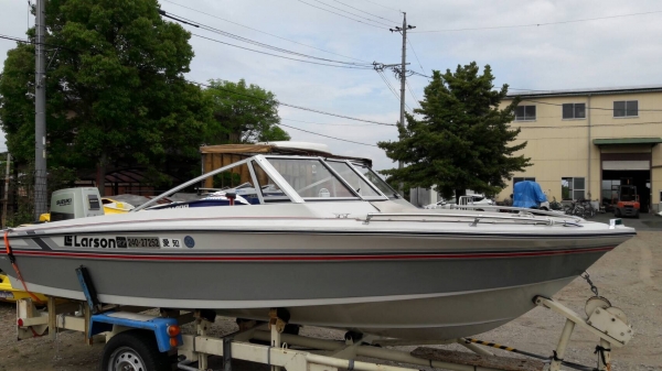 มาอีกแล้วครับ เรือ 15 ฟุต ใหม่กริ๊บบ!! จอดเก็บ5555 ปีอาจจะเก่า แต่สภาพเหมือนใหม่ ของญี่ปุ่น จัดโปรครับ 179,999฿ เองครับ สนใจวางมัดจำเลยครับ ‪#&lrm;สนใจสอบถาม‬ โทร. 081-4047671 คุณนรินทร์