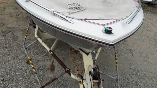 มาอีกแล้วครับ เรือ 15 ฟุต ใหม่กริ๊บบ!! จอดเก็บ5555 ปีอาจจะเก่า แต่สภาพเหมือนใหม่ ของญี่ปุ่น จัดโปรครับ 179,999฿ เองครับ สนใจวางมัดจำเลยครับ ‪#&lrm;สนใจสอบถาม‬ โทร. 081-4047671 คุณนรินทร์