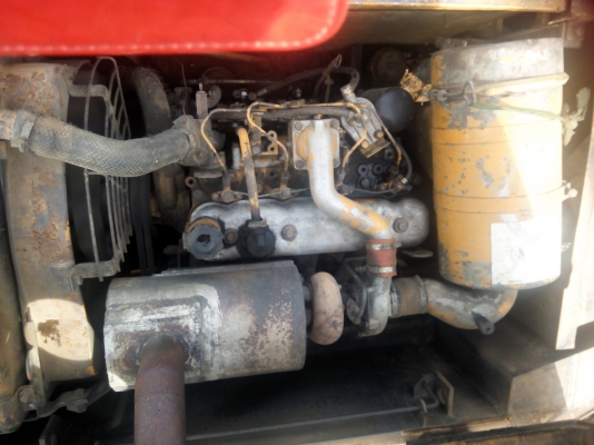 ขายรถแบคโฮ KOMATSU PC120-1 พร้อมหัวคีปไม้ ราคา 400000