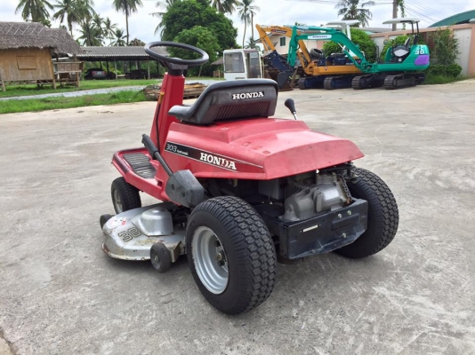 รถตัดหญ้านั่งขับ honda 3013 2ใบตัด เก่าญี่ปุ่น