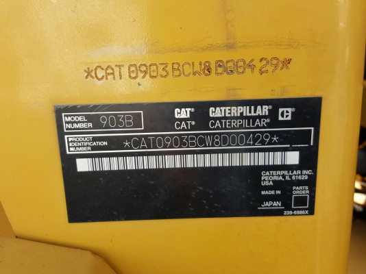 รถตักดิน CAT 903 B รถตักดิน CAT 903 B