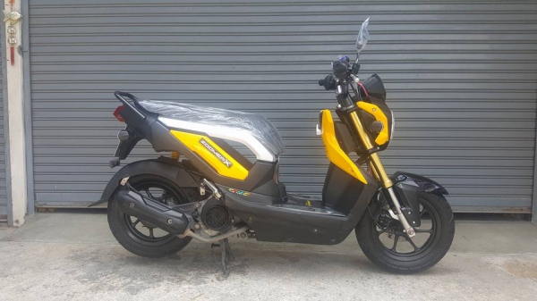 HONDA ZOOMER-X NEW 110 CC. หัวฉีดอัจฉริยะ PGM-FI ฟรีค่าโอน