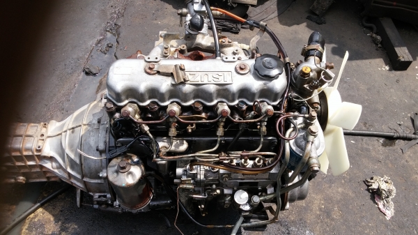 เครื่องยนต์ อิซูสุ c240 เครื่องสวยมาก เกีร์ยดี พร้อมใช้