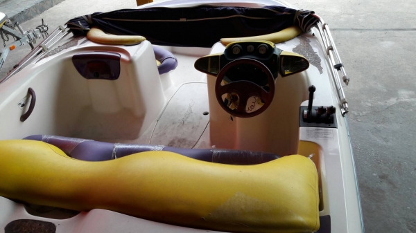 จัดโปรให้อีกหนึ่งลำ EXCiTER TWIN JET 220 เครื่อง YAMAHA1100 คู่ครับ เอาไปใช้เลยในราคาเพียง 249,999฿ เท่านั้น