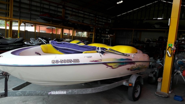 จัดโปรให้อีกหนึ่งลำ EXCiTER TWIN JET 220 เครื่อง YAMAHA1100 คู่ครับ เอาไปใช้เลยในราคาเพียง 249,999฿ เท่านั้น