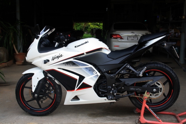 ขาย NINJA 250 ปี 2010 ทะเบียนพร้อมโอน สภาพสวย 69000