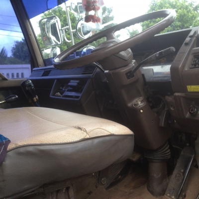 ขายรถดั้ม2เพลา เฉินหลง เบรกใหญ่ TF220เทอร์โบ รถสวยสภาพดี เกียร์โลฮาย10สปีด พาวเวอร์ จิฟฟี่ ภายในสวย เอกสารถูกต้อง เล่มทะเบียนพร้อมโอน ราคา950,000 สนใจโทร 090-8588220คุณนะ 093-3258446คุณบิว หรือเข้าดูสินค้าอื่นๆได้ที่ www.narong2truck.com หรือ www.truck.in