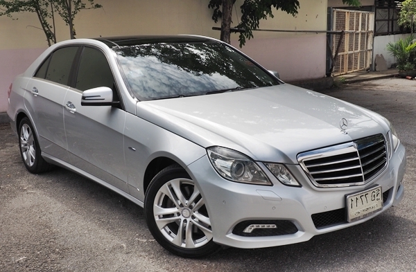 ออกศูนย์Benz ตัวTop Panoramic Sunroof สภาพสวยพร้อมใช้ค่ะ ออกศูนย์Benz ตัวTop Panoramic Sunroof สภาพสวยพร้อมใช้ค่ะ