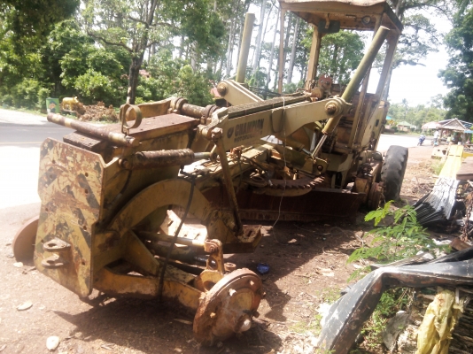 ขายรถเกรด CHAMPION ราคา 120000 เครื่องมียกลงอยู่ข้างนอก