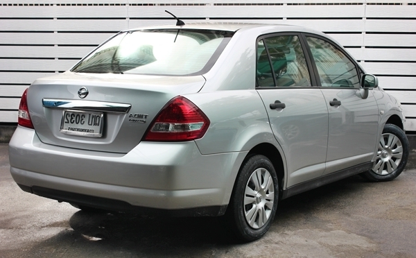 มือเดียว ไม่แก๊ส เข้าศูนย์เป๊ะ ภายในกว้างนั่งสบาย