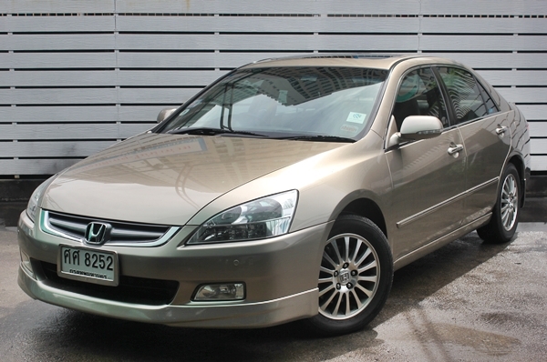 วิ่ง 7x,xxxแท้ ตัวTop มีSunroof มือเดียว พร้อมใช้ค่ะ