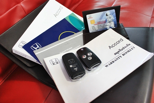 เชนจ์แล้ว มือเดียว วิ่ง 7x,xxxกม. ไม่เคยติดแก๊ส เชนจ์แล้ว มือเดียว วิ่ง 7x,xxxกม. ไม่เคยติดแก๊ส