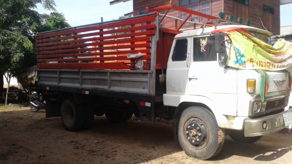 ขาย6ล้อ hino KR340 ยาง 900  ยาว 5เมตร