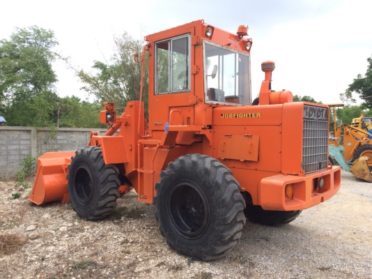 รถตัก 1คิว TOYOTA SDT30 เก่าญี่ปุ่น สภาพดี พร้อมใช้งาน โทร.090-986-2521 อ๊อบ