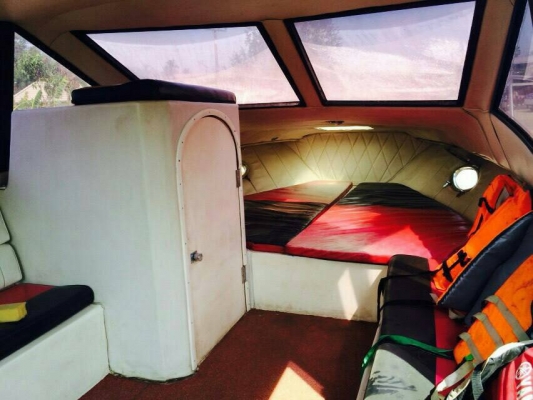 โปรโมชั่นครับ เรือใหญ่ จอดนาน ขายเอาตังค์คืนยอมขาดทุน เรือยาว 27 กว่าๆ เครื่องวอลโว่ แพนต้าดีเซล เทอร์โบ อินเตอร์คูลเลอร์ 300 ในราคา 699,000฿ เองครับ ‪#&lrm;สนใจสอบถาม‬ โทร. 081-4047671 คุณนรินทร์