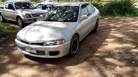 แลนเซอสวยๆ ตัวพิเศษลิมิเต็ด 1.8 แลนเซอสวยๆ ตัวพิเศษลิมิเต็ด 1.8