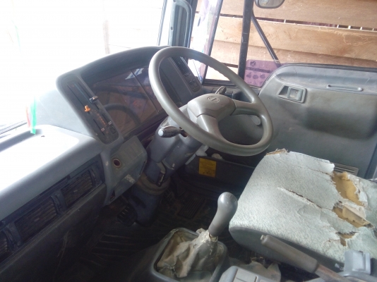 ขาย 6ล้อhino  FB4J คอกเหล็กแป๊บน้ำ ยาว 5 เมตร แอร์มี เพาเวอร์ เบรคจิ๊ฟฟี่