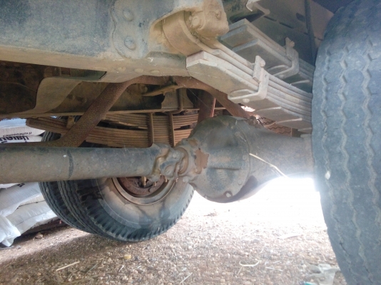 ขาย 6ล้อhino  FB4J คอกเหล็กแป๊บน้ำ ยาว 5 เมตร แอร์มี เพาเวอร์ เบรคจิ๊ฟฟี่