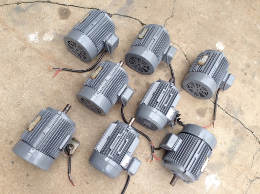 ( เหลือ 2 ตัวครับ )ขายมอเตอร์ Hitachi 1HP. 6Pole 940rpm. 380V รอบช้า หายากครับ วิ่งนิ่มเดิมๆ ทำสีใหม่ พร้อมใช้งาน มี 8ตัวครับ ( เหลือ 2 ตัวครับ )ขายมอเตอร์ Hitachi 1HP. 6Pole 940rpm. 380V รอบช้า หายากครับ วิ่งนิ่มเดิมๆ ทำสีใหม่ พร้อมใช้งาน มี 8ตัวครับ