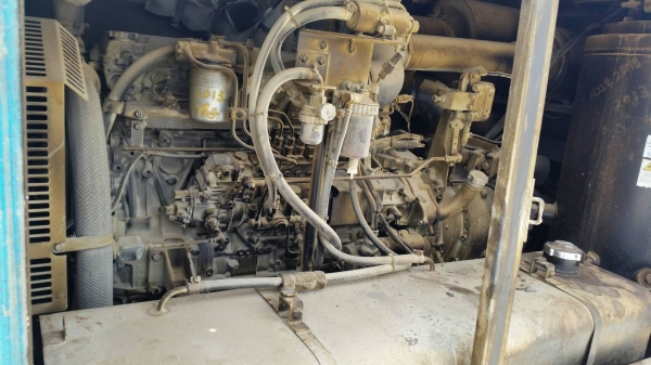 ขาย เครื่องปั๊มลม AIRMAN PDS655S แบบมีพ่วงลาก พร้อมใช้งาน ลมแรง เก่านอกครับ