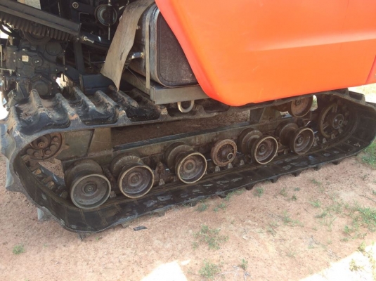 ขายรถเกี่ยวข้าว พร้อมเทรลเลอร์ KUBOTA DC70G ปี56 ใช้งาน1331ชม. รถสวยสภาพดี พร้อมใช้งาน เอกสารถูกต้อง เล่มทะเบียนพร้อมโอน ราคา550,000 สนใจโทร 090-8588220คุณนะ 093-3258446คุณบิว หรือเข้าดูสินค้าอื่นๆได้ที่ www.narong2truck.com หรือ www.truck.in.th/498 หรือเ