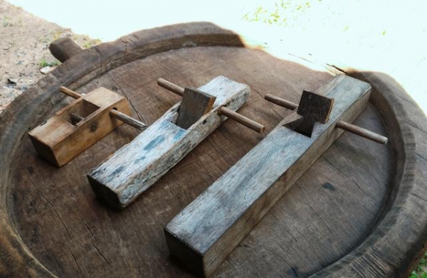 กบไสไม้งานช่างเก่า ขนาดยาว กลาง สั้น ยกชุด 3 ตัว