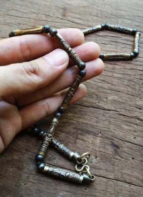 สร้อยพระหลวงปู่ศุข ตะกรุดพระพิมพ์ประภามณฑล 18ดอก เนื้อทองเหลืองเก่า