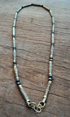 สร้อยพระหลวงปู่ศุข ตะกรุดพระพิมพ์ประภามณฑล 18ดอก เนื้อทองเหลืองเก่า