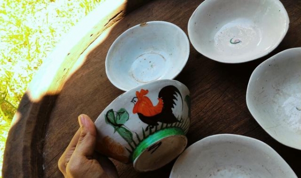 ถ้วยตราไก่โบราณ ของชาวบ้านแดนอีสาน น้ำเคลือบสวย ยกชุด 5ใบ