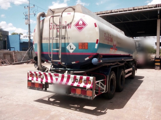 "950,000"ขายคับ 2เพา ฮีโน่ FM 2K EM100-220 บรรทุกน้ำมันโหลดล่าง5ช่อง 18,000ลิต สภาพดีเดิมๆสวย เครื่องดี แคชชีเดิมสวยตลอด ยางเต็ม พร้อมใช้