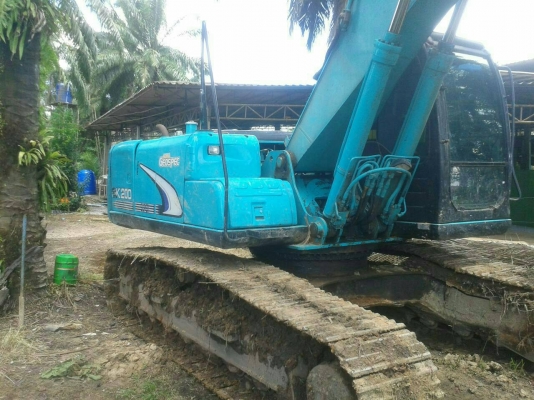 รถแมคโค KOBELCO  200 รุ่น 6  มีเล่มทะเบียนพร้อม
