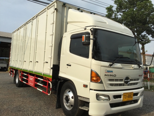 ขายรถหกล้อตู้Hino 212 แรง