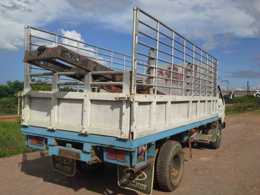 TOYOTA 6 ล้อ( เครื่อง15 B 120แรง) ช่วงล่างใหญ่ F หน้า-หลัง กะบะยาว 5เมตร พวงมาลัยพาว์เวอร์ เครื่องดี รถใช้งานอยู่ ตามสภาพ (เลขเครื่อง เลขครัทซีไม่ตรง) ***ครัทซีเดิมที่ลงในเล่มมีให้ ***ขาย 135,000 บาท (ศุภากร081-1903107 , 081-4252943