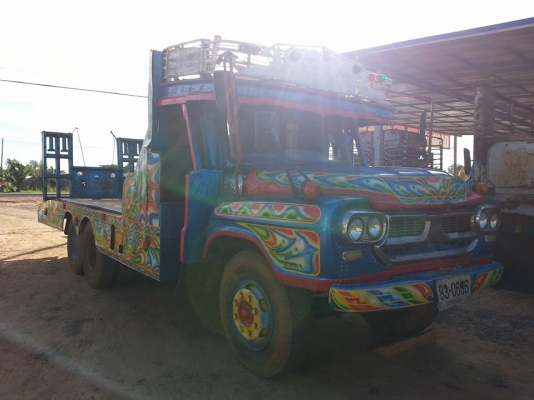 ขายรถเทรลเลอร์ ขึ้นรถเกี่ยว เครื่อง165แรง สโลกลาง เฟืองท้ายใหญ่FUSO มีบันไดไฮดรอลิก สภาพดี พร้อมใช้งาน เอกสารเล่มทะเบียนพร้อมโอน ราคา350,000 สนใจโทร 090-8588220คุณนะ 093-3258446คุณบิว หรือเข้าดูสินค้าอื่นๆได้ที่ www.narong2truck.com หรือ www.truck.in.th/4