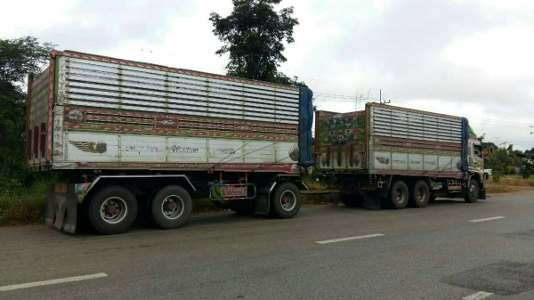 ขายรถพ่วง 24 ล้อ แม่-ลูก กระบะเนียมคอกเกษตรดั้ม อู่.ส สมบัติ HINO 380 ปรายปี.53 ราคา 2450000 ต่อรอง