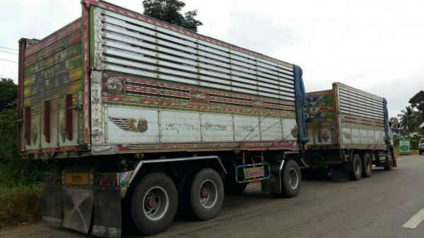 ขายรถพ่วง 24 ล้อ แม่-ลูก กระบะเนียมคอกเกษตรดั้ม อู่.ส สมบัติ HINO 380 ปรายปี.53 ราคา 2450000 ต่อรอง