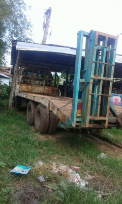 ขายรถเทรลเลอร์2เพลา เครื่อง260แรง ขึ้น200ได้ มีบันไดขึ้นรถเกี่ยว สภาพดี พร้อมใช้งาน เอกสารเล่มทะเบียนพร้อมโอน ราคา495,000 สนใจโทร 090-8588220คุณนะ 093-3258446คุณบิว หรือเข้าดูสินค้าอื่นๆได้ที่ www.narong2truck.com หรือ www.truck.in.th/498 หรือเพจFacebook ขายรถเทรลเลอร์2เพลา เครื่อง260แรง ขึ้น200ได้ มีบันไดขึ้นรถเกี่ยว สภาพดี พร้อมใช้งาน เอกสารเล่มทะเบียนพร้อมโอน ราคา495,000 สนใจโทร 090-8588220คุณนะ 093-3258446คุณบิว หรือเข้าดูสินค้าอื่นๆได้ที่ www.narong2truck.com หรือ www.truck.in.th/498 หรือเพจFacebook