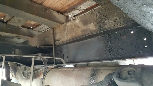 ขายรถ ISUZU KS32  ยาว5เมตร วางเครื่อง 4BD1 115แรงม้า(ลงเล่มแล้ว) วางหัวNPR(ลงเล่มแล้ว) เครื่องดี คัสซีสวย  เกียร์ยาว  พวงมาลัยเพาเวอร์  เบรคดี  กระบะ ยาว 5 เมตร ทะเบียนขาด10ปี เล่มทะเบียนพร้อมชุดโอน ราคา.175,000บาท ต่อรองได้ โทร.080-1085007 บอล รถอยู่.จัง