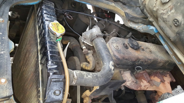 ขายรถ ISUZU KS32  ยาว5เมตร วางเครื่อง 4BD1 115แรงม้า(ลงเล่มแล้ว) วางหัวNPR(ลงเล่มแล้ว) เครื่องดี คัสซีสวย  เกียร์ยาว  พวงมาลัยเพาเวอร์  เบรคดี  กระบะ ยาว 5 เมตร ทะเบียนขาด10ปี เล่มทะเบียนพร้อมชุดโอน ราคา.175,000บาท ต่อรองได้ โทร.080-1085007 บอล รถอยู่.จัง