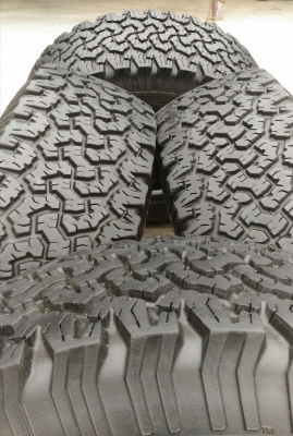 ขาย ยาง BF All 265/75/16 สวยๆ