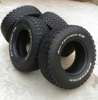 ขาย ยาง BF All 265/75/16 สวยๆ