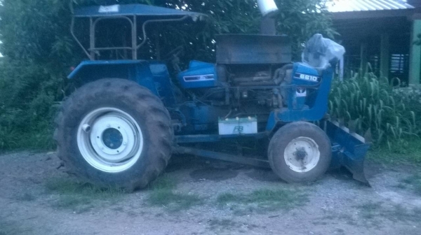 ขายรถไถฟอร์ด Ford 6610 ปั้มเหลี่ยม พร้อมอุปกรณ์ ดันหน้า+ผานบุก cmt