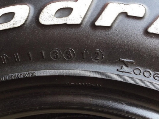 ยาง BFGoodrich 265-75-16 made in u.s.a ปี 12 ครบชุด 4 เส้น 9000  สภาพสวยๆดอกยางนิ่มๆไม่มีปะไม่บวมเอาไปวิ่งกันยาวๆราคาเบาๆค่ะ