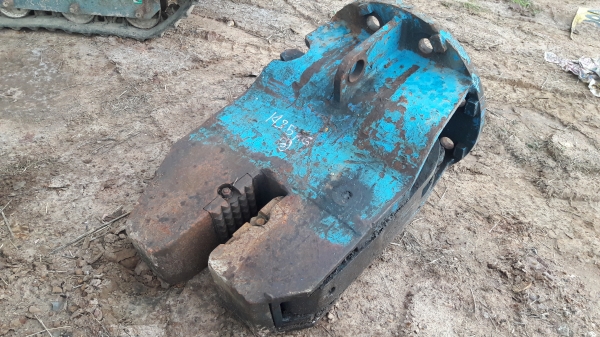 ขาย หัวคีบ ตอกชีทไพล์ วายโบ เก่าญี่ปุ่นแท้ เพิ่งออกจากตู้มาครับ ราคาตัวละ 38,000 บาท