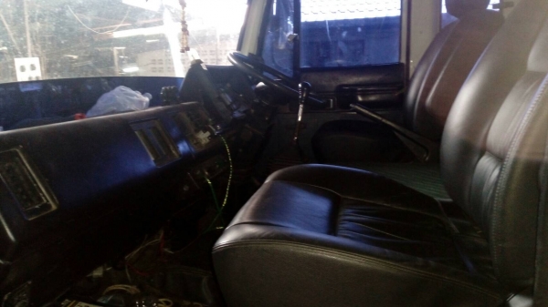 รถอีซูซุ 6 ล้อ รั้ว ( ไม่ดั้ม ) FRR 175 แรงม้า  ปี 40.     สนใจติดต่อ  081 - 6079515